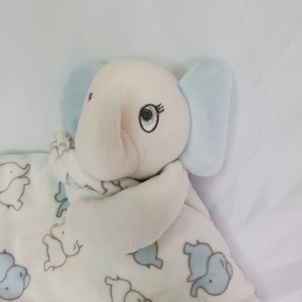 Blankets and Beyond Blue White Gray Elephant Baby Lovey‎ Security Blanket